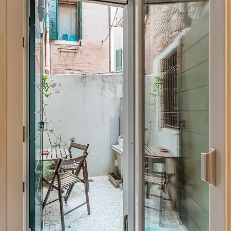 Ca' Anna In Biennale Apartment Venice Exterior photo
